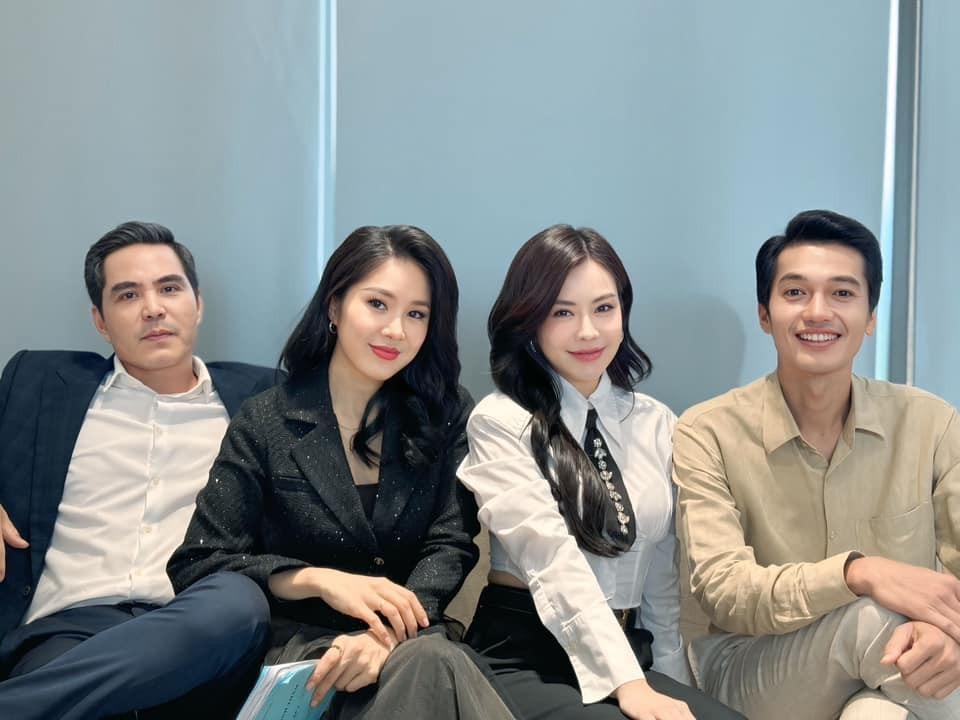 Nữ diễn viên xinh đẹp đánh cược với số phận để hạnh phúc bên chàng trai kém 7 tuổi-14