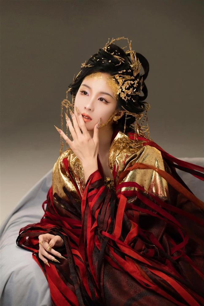 Trần Đô Linh gây náo loạn MXH vì đẹp điên đảo, lên hình 5 phút mà thu hút bất ngờ-1