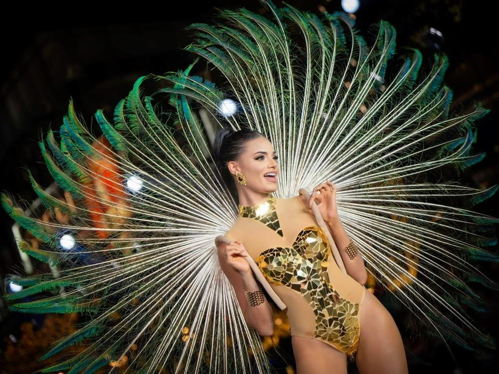 Hoa hậu, á hậu Hòa bình diễn áo tắm phong cách Victoria’s Secret-9