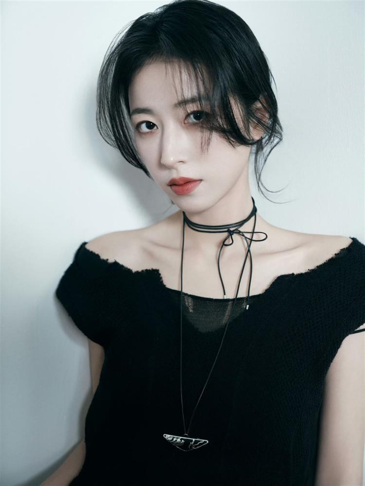 Châu Vũ Đồng gửi lời xin lỗi đến cộng đồng mạng sau khi dính liên hoàn phốt-2