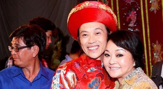Nữ danh ca dám tát Hoài Linh là ai?-1