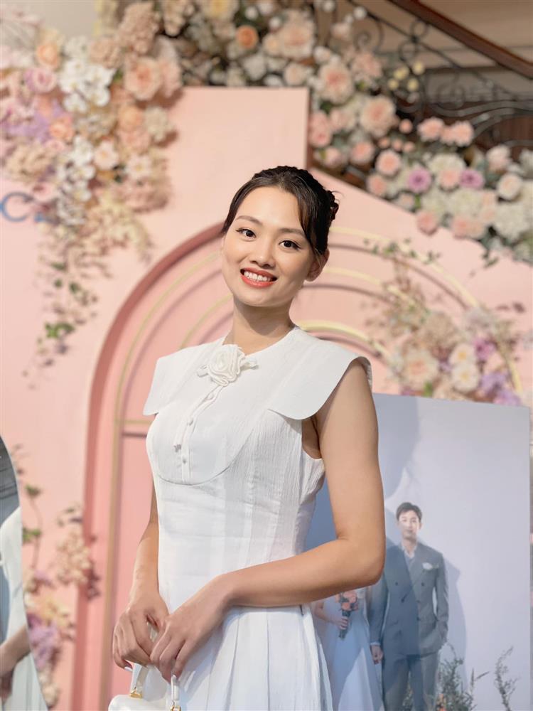 Hoa khôi bóng chuyền Thu Hoài sắp lên xe hoa-6