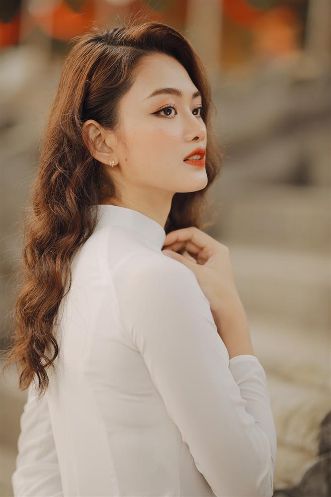 Hoa khôi bóng chuyền Thu Hoài sắp lên xe hoa-9