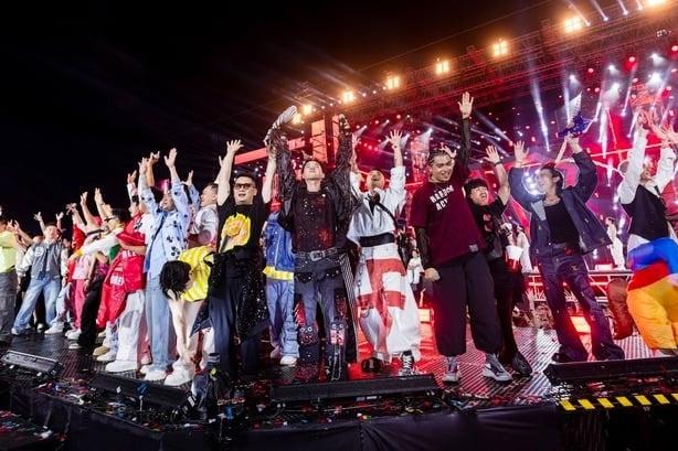 Vừa mở bán, web bán vé concert Anh trai vượt ngàn chông gai sập vì quá tải-5