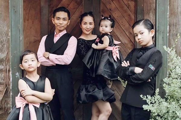 Khánh Thi khoe con út đáng yêu nhưng khán giả lại chú ý đến dòng bình luận của Phan Hiển-10