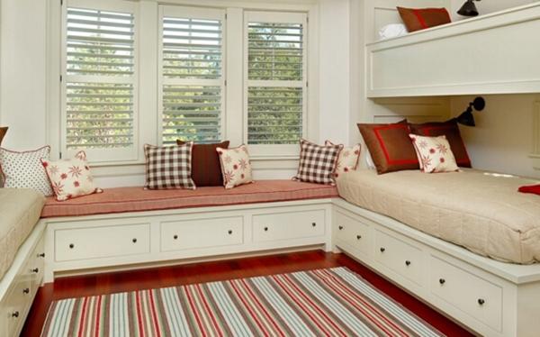 Biến ban công thành phòng ngủ, tối hàng xóm gõ cửa khiến vợ chồng ngượng chín mặt-4