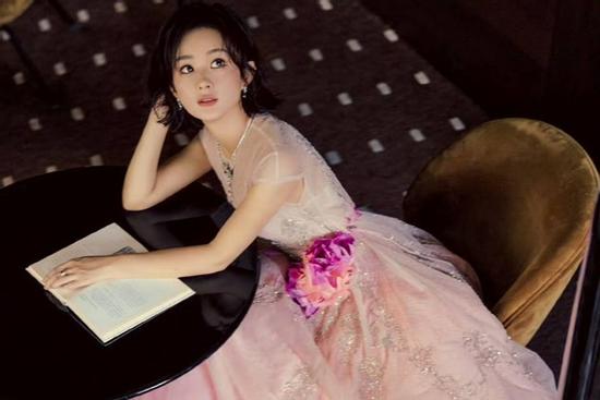 Trong 8 ngày tới (12/11 - 19/11), 3 con giáp giàu sang lừng lẫy một vùng, cuộc sống dư dả