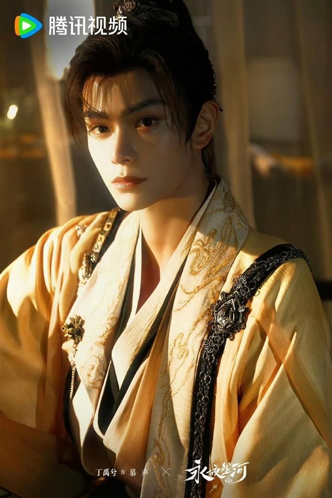 Nổi tiếng hơn sau Vĩnh dạ tinh hà, tính cách của Đinh Vũ Hề bất ngờ gây bão cõi mạng-4