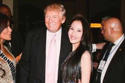 Cô gái Việt trong bức ảnh hiếm với Tổng thống Donald Trump: Top đầu tiểu thư có vẻ đẹp tri thức