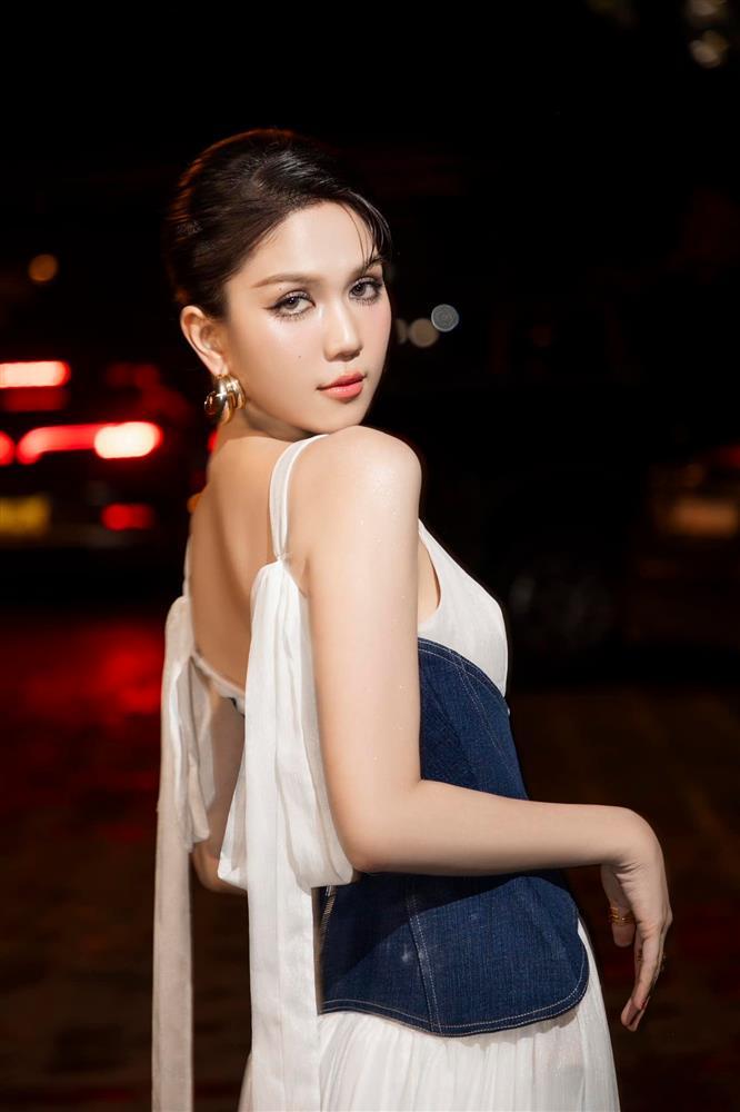 Không nhận ra Ngọc Trinh với chiếc mũi lạ-6