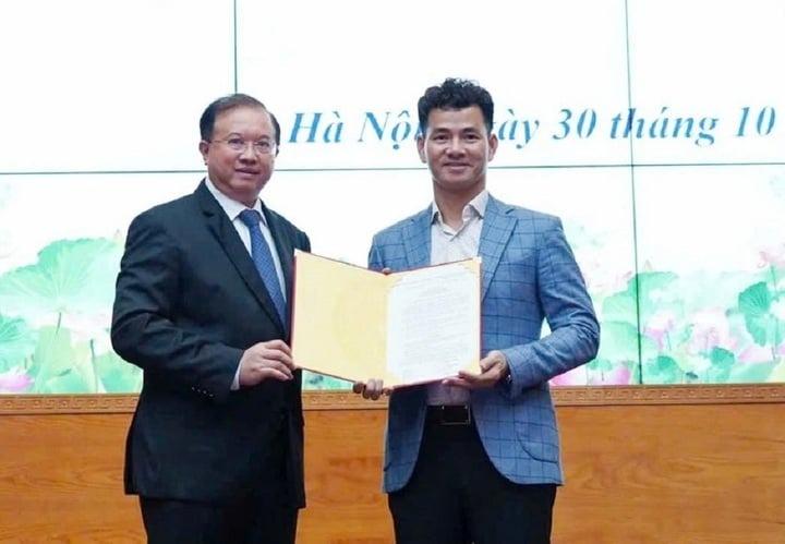 Cục trưởng Cục Nghệ thuật Biểu diễn Xuân Bắc lần đầu đăng ảnh nơi làm việc mới-2