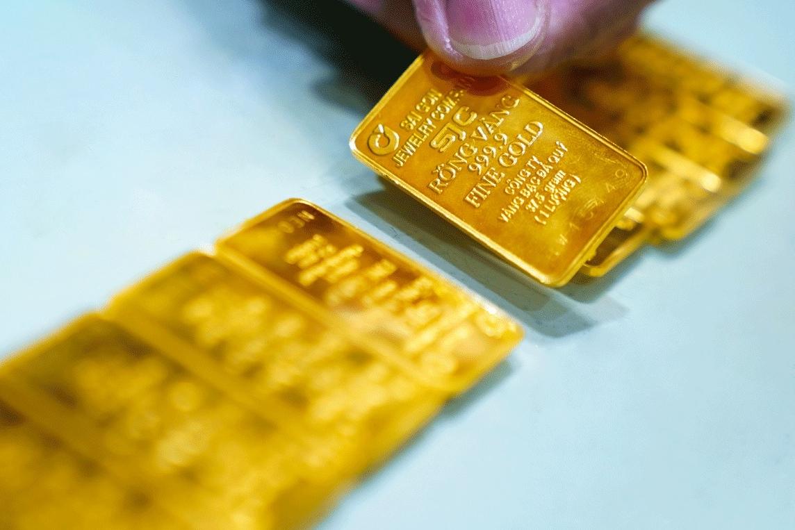 Giá vàng lao dốc, nhẫn trơn mất 6 triệu đồng: Liệu còn giảm sâu?-2