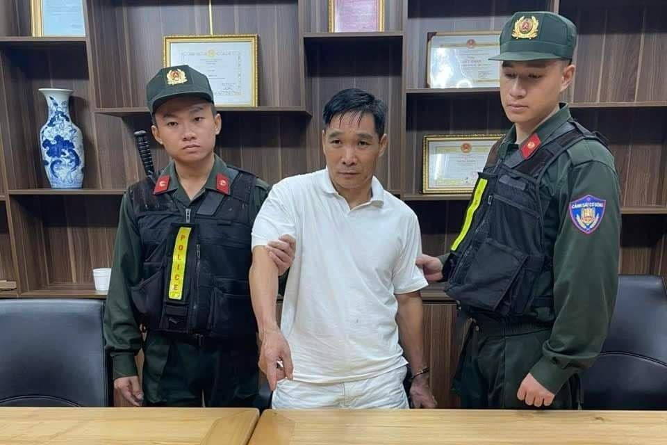 Bắt kẻ 4 tiền án, vừa ra tù đã lập băng nhóm giang hồ vùng ven TPHCM-2