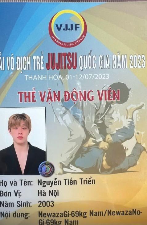 Hotboy võ thuật Gen Z gây sốt vì visual tài tử, bộ sưu tập huy chương siêu choáng-5