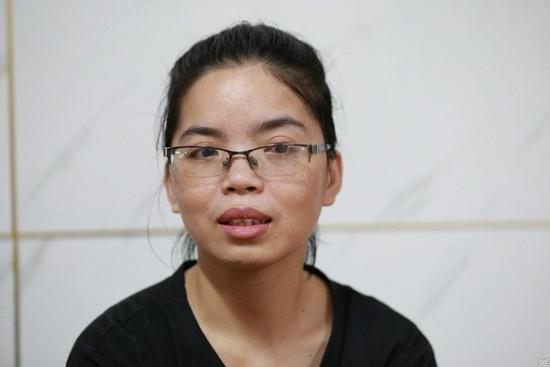 Gặp lại người chị 10 năm cõng em bại liệt đi học: Tưởng hái được quả ngọt, ngờ đâu biến cố chồng chất