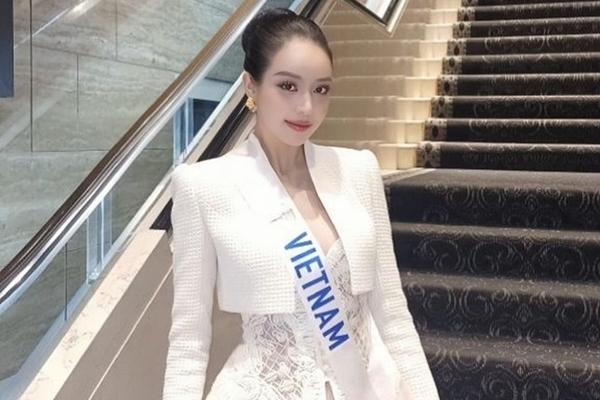 Váy dạ hội của Thanh Thủy ở chung kết Hoa hậu Quốc tế-2