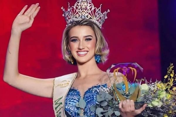 Sự cố hi hữu trong chung kết Hoa hậu Trái Đất 2024-9