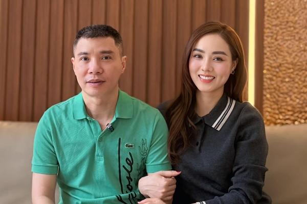 Vợ NSND Công Lý lên tiếng về tin đồn mang thai-3