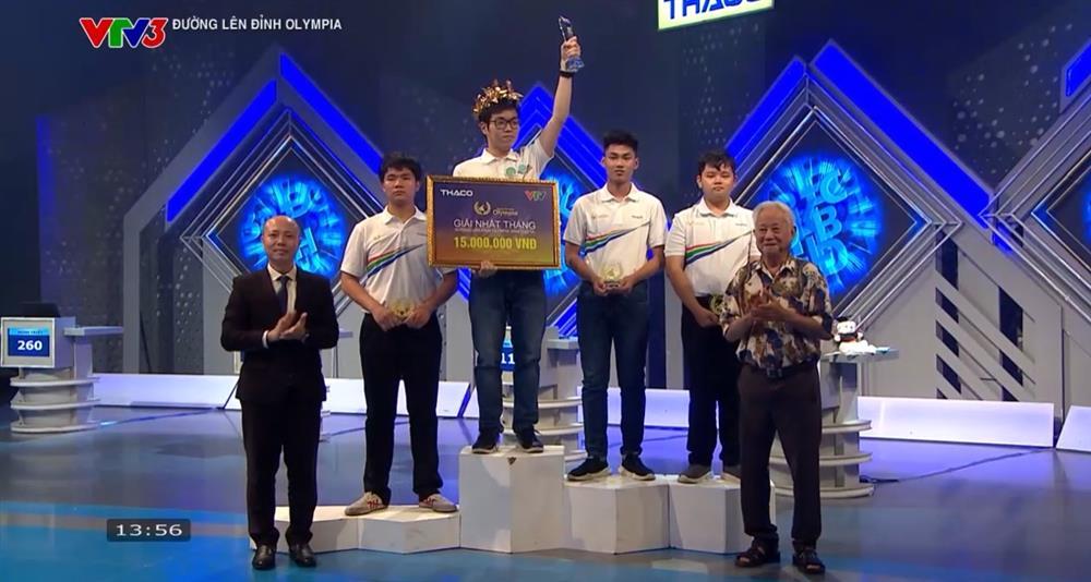 Nam sinh TP.HCM out trình tại trận thi tháng đầu tiên của Olympia 25, làm một điều khiến MC Khánh Vy thốt lên: Tuyệt vời quá!-2