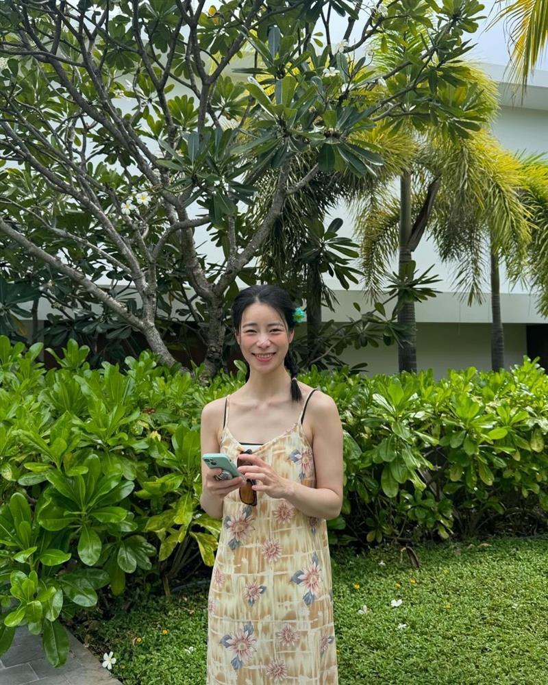 Nữ hoàng cảnh nóng Hàn Quốc đi chợ Nha Trang-1