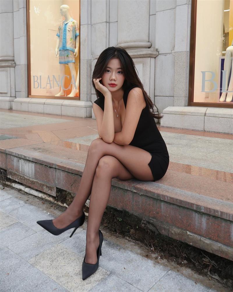 Bé Mèo Nhỏ Mít Ướt trong đại chiến hàng chợ - đồ hiệu: Nói chuyện tẻn tẻn lên xu hướng, body gợi cảm-3