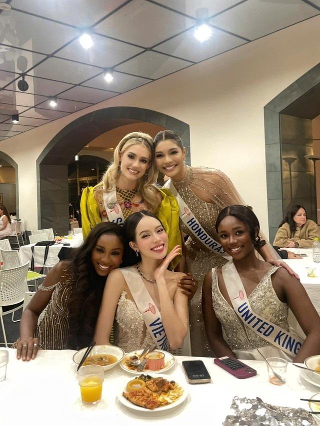 Miss International bị chê như ao làng: Sân khấu sơ sài kém sang, người đẹp Việt Nam ra sao?-6