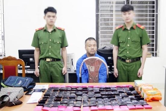 Bắt kẻ 'ôm' 30.000 viên ma tuý từ Hải Phòng lên Sơn La tiêu thụ