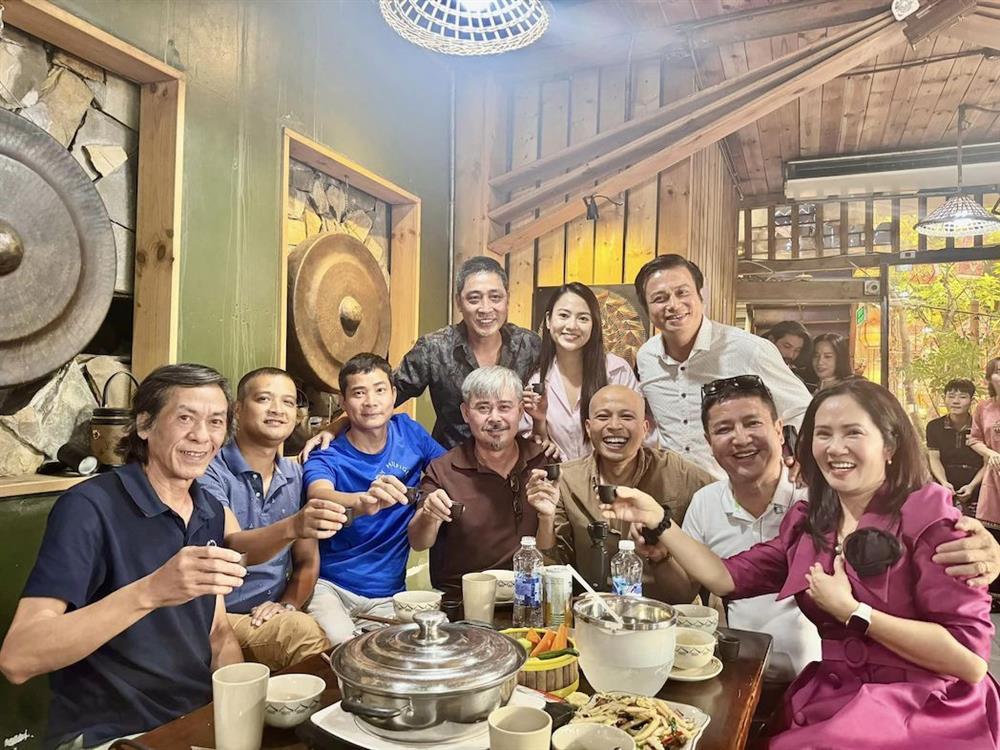 Dàn diễn viên hùng hậu chính thức chia tay phim Độc đạo-2