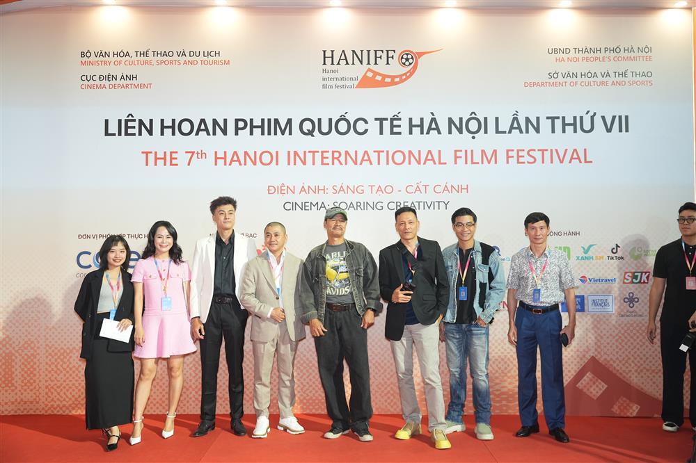 LHP quốc tế Hà Nội 2024: Dàn anh tài náo loạn thảm đỏ, Miền Ngày xưa có một chuyện tình thắng giải-13