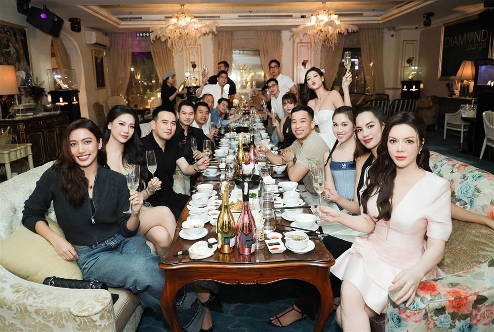 Hoa hậu Khánh Vân khóc trước ngày cưới-3