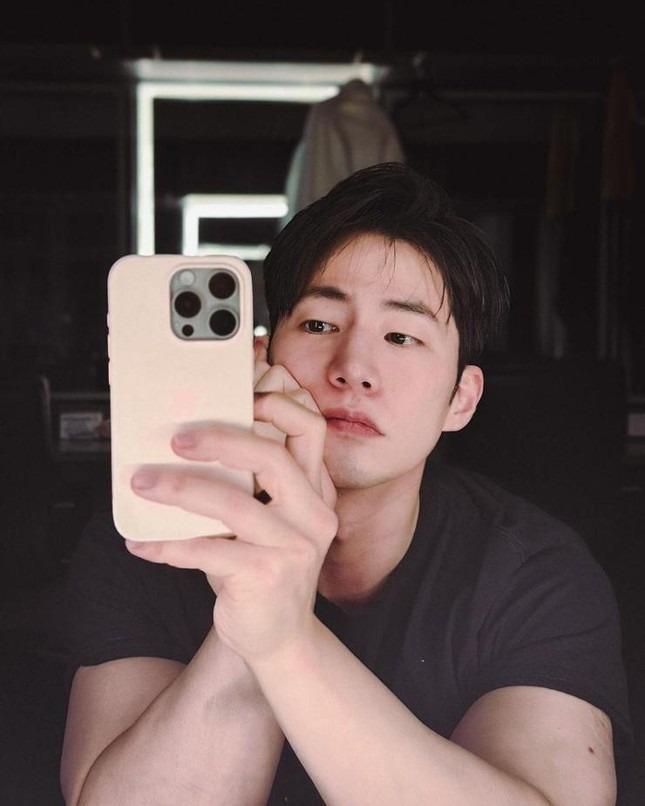 Tìm thấy 2 trang thư tuyệt mệnh của nam diễn viên-1