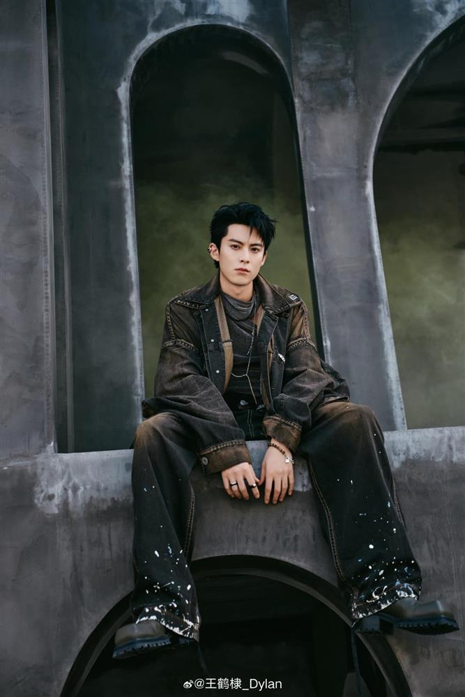 Vừa thông báo tổ chức concert, Vương Hạc Đệ nhận chỉ trích bào tiền người hâm mộ-4