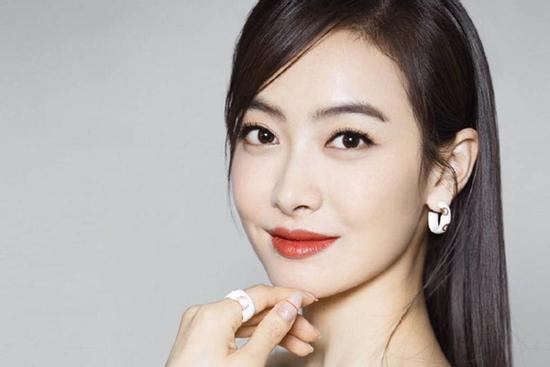 16h chiều thứ Tư 13/11/2024, 3 con giáp tài lộc dồi dào, tiền vàng ngập mặt