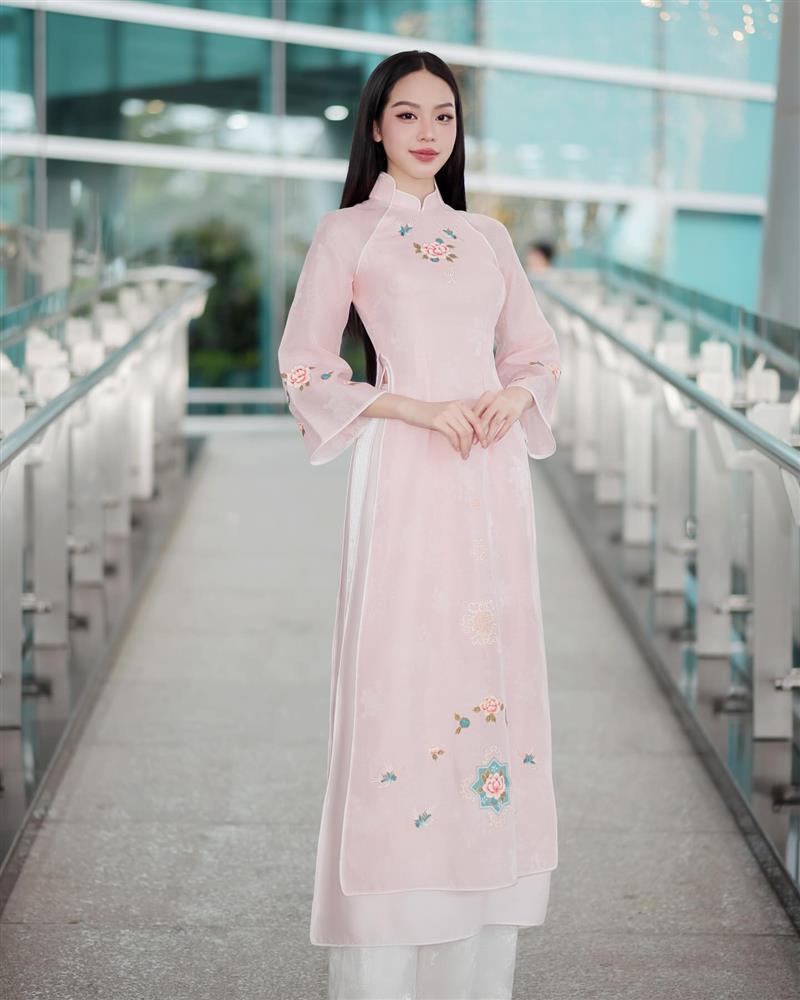 Hoa hậu Thanh Thủy từ công chúa tuổi teen đến Miss International-10