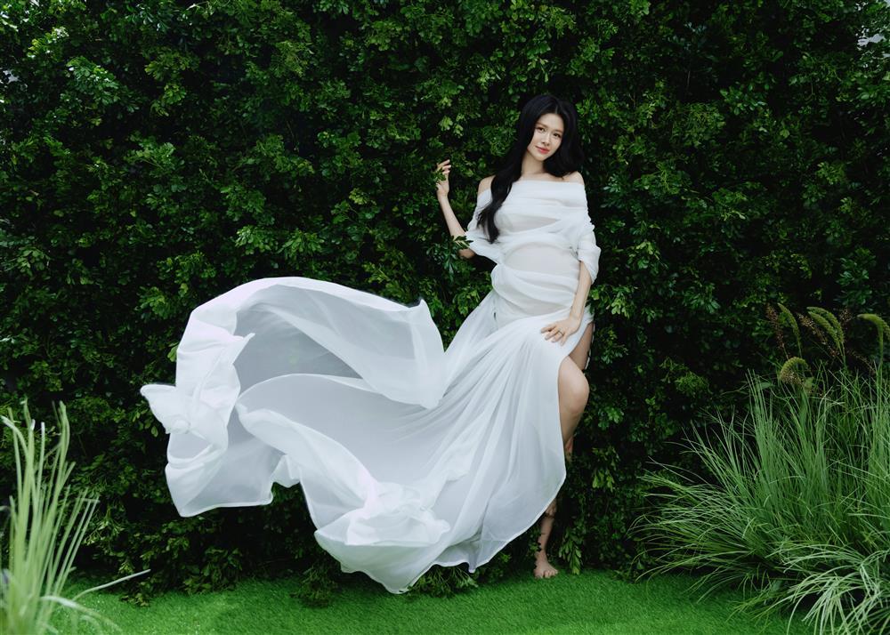 Vợ chồng Đăng Khôi – Thủy Anh tung bộ ảnh kỷ niệm 11 năm ngày cưới-9