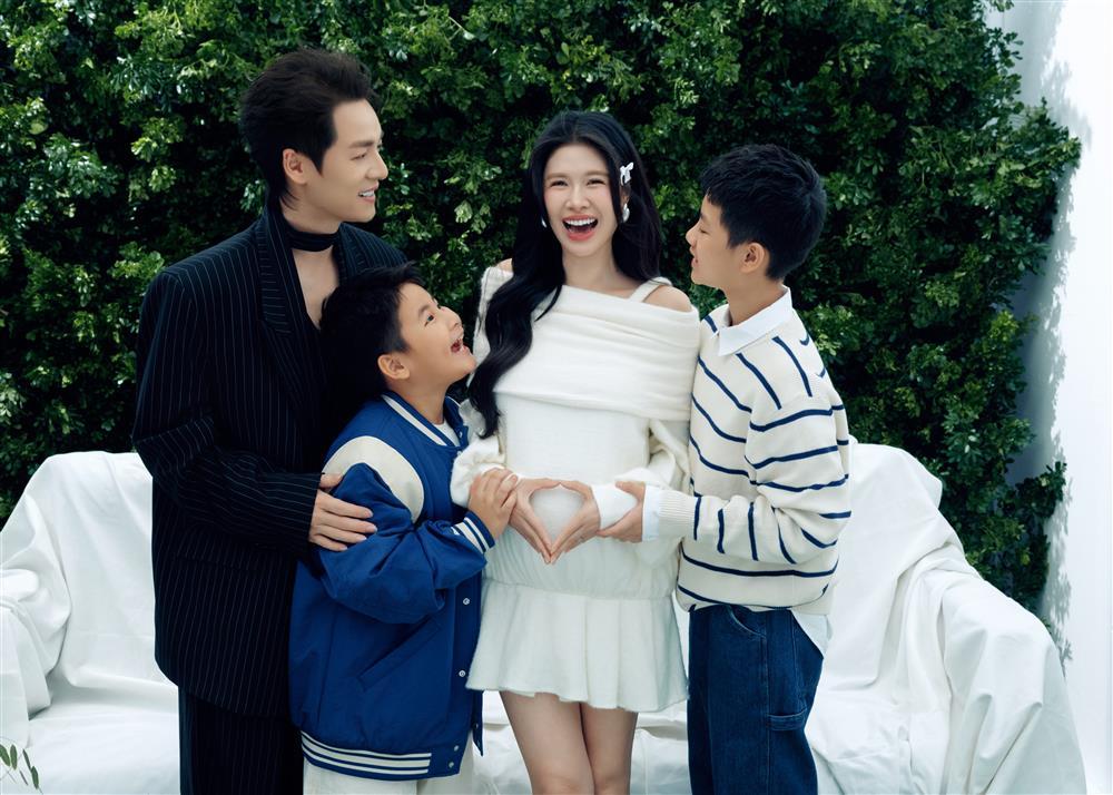 Vợ chồng Đăng Khôi – Thủy Anh tung bộ ảnh kỷ niệm 11 năm ngày cưới-6