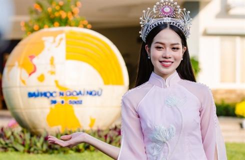 Ngôi trường Hoa hậu Thanh Thủy theo học: Đào tạo 7 ngôn ngữ, điểm chuẩn cao nhất 27,24 điểm-5