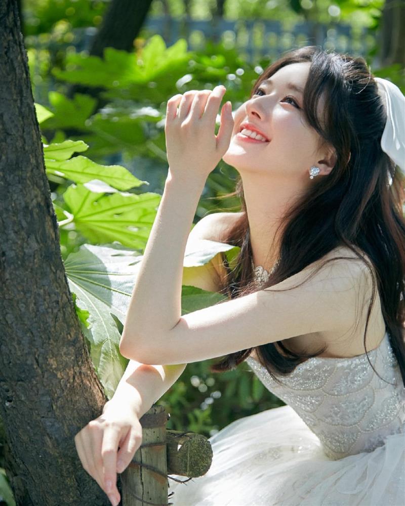 Phía Triệu Lộ Tư lên tiếng về những tranh cãi liên quan đến trang điểm, tạo hình-1