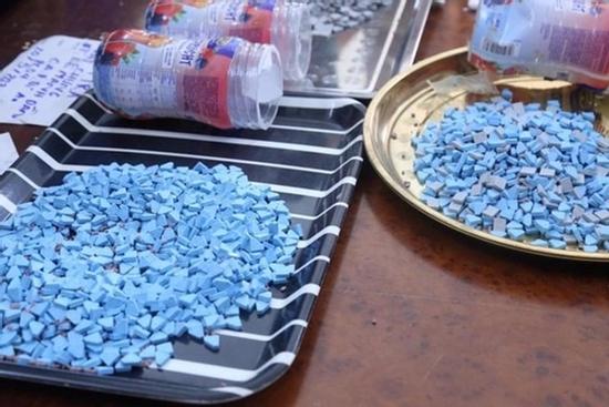 'Phác họa' về loại ma túy mới cực độc có thể thẩm thấu qua da, chỉ 2mg là tử vong