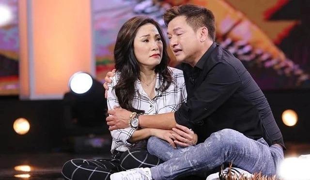 Trước khi có con với tình trẻ kém 37 tuổi, Quang Minh nói gì về vợ cũ Hồng Đào?-2