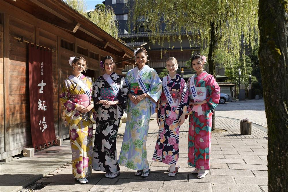 Quy mô cuộc thi Thanh Thủy đăng quang hoa hậu-4