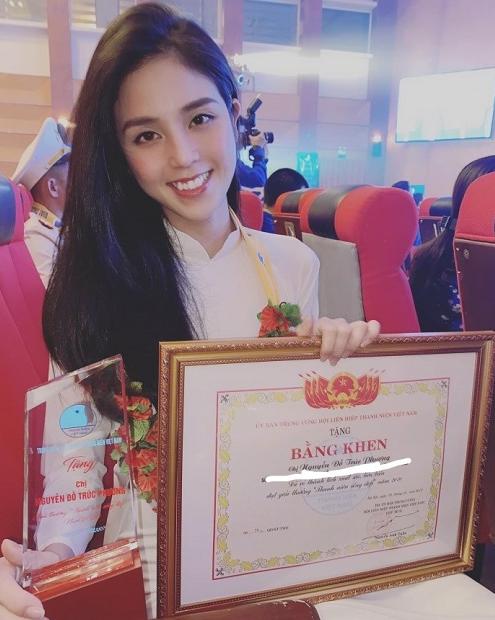 Cô tiên từ thiện Nguyễn Đỗ Trúc Phương bị thu hồi giải thưởng Thanh niên sống đẹp 2020-1