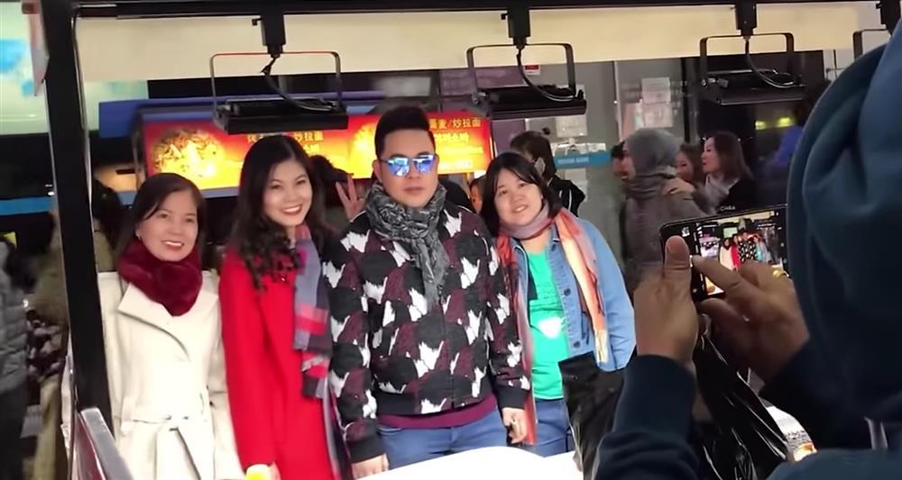 Đi du lịch ở Hàn, Quang Lê bất ngờ vì hành động của cô gái người Nhật-2