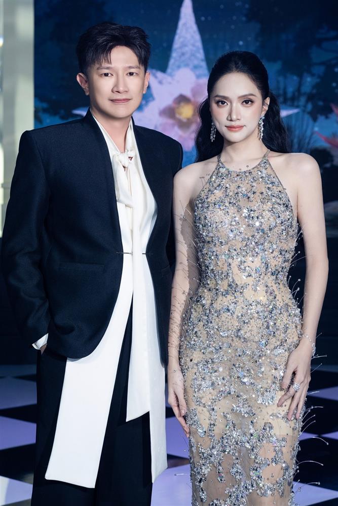 Miss Universe VietNam nhận giải, xứng đáng cho nỗ lực của Dược Sĩ Tiến - Hương Giang-4