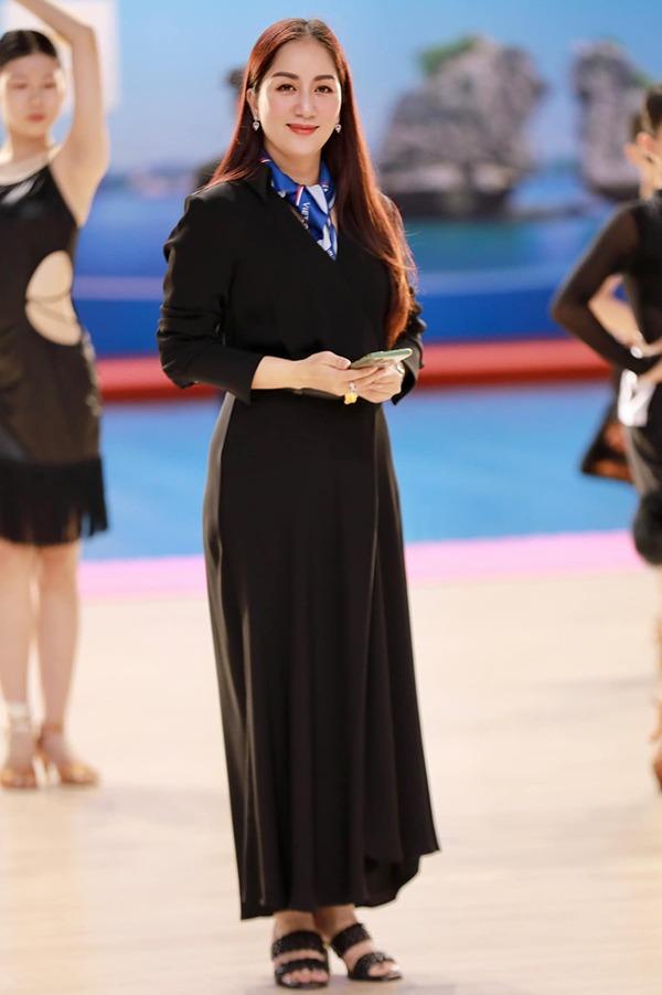 Khánh Thi khoe giảm 10kg, Phan Hiển đã vội để lại dòng tin nhắn khen vợ mùi mẫn-4