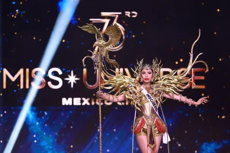 Những thiết kế trang phục dân tộc kỳ lạ nhất tại Miss Universe 2024-15