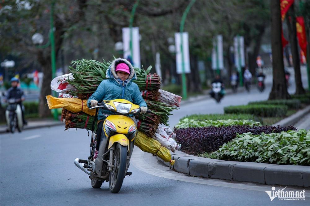 Dự báo thời tiết 18/11/2024: Không khí lạnh gây mưa, Bắc Bộ chuyển rét-1