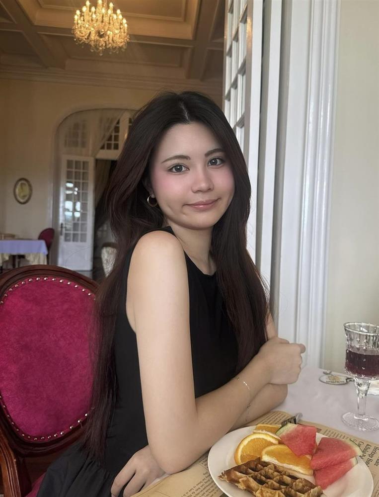 Con gái Quyền Linh lột xác trưởng thành, sexy có thừa ở tuổi 16-3