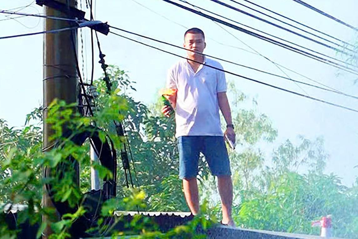 Mâu thuẫn khi ăn nhậu, 1 người đàn ông bị đâm chết ngay tại quán-2