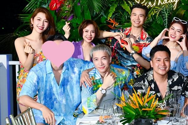 Cặp đôi bị đồn yêu nhau quấn quýt không rời ở giải Mai Vàng, 1 chi tiết chứng tỏ tình cảm-7